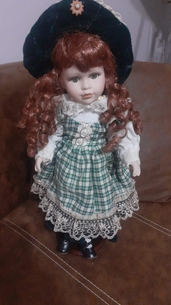 Vintage Porcelaine Doll 44cm